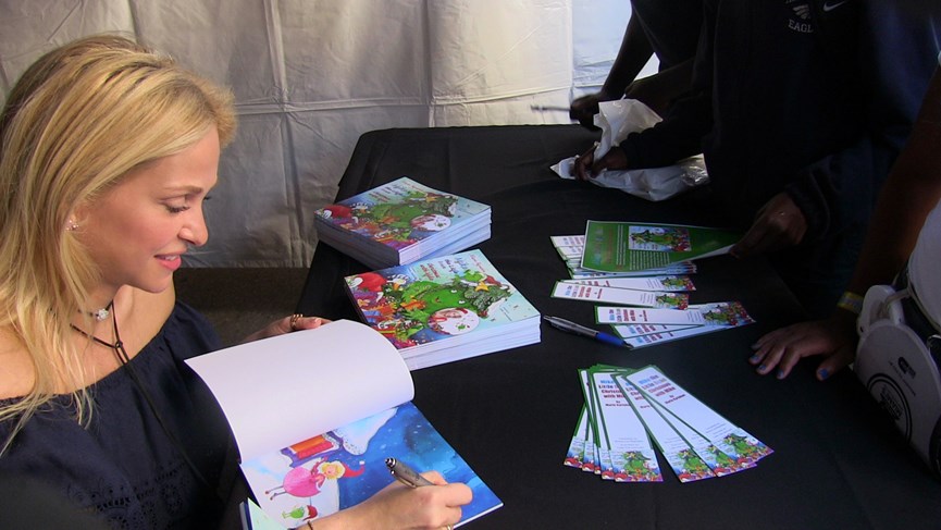 Η Μαρί Κυριακού στο Διεθνές φεστιβάλ βιβλίου στο Μαιάμι