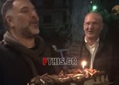 Ο Γρηγόρης με την τούρτα έκπληξη για τα γενέθλιά του