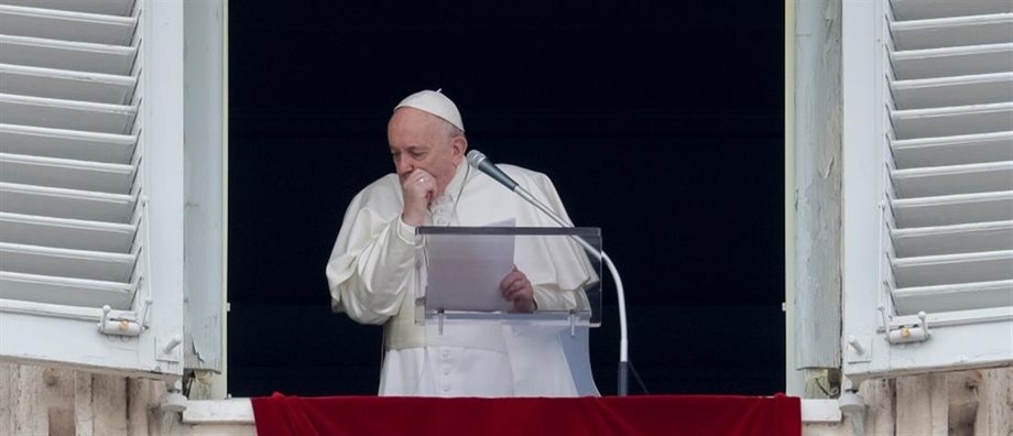 Ο κοροναϊός «χτύπησε» τον Πάπα Φραγκίσκο; Η επίσημη ανακοίνωση του Βατικανού για την υγεία του