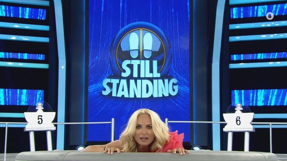 Still Standing: Δείτε το χιουμοριστικό τρέιλερ με την Μαρία Μπεκατώρου για τη νέα σεζόν 