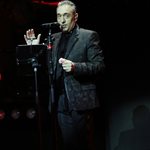 Πασίγνωστος τραγουδιστής για Νότη Σφακιανάκη: “Κάθε άνθρωπος κάνει κουμάντο στον εαυτό του”