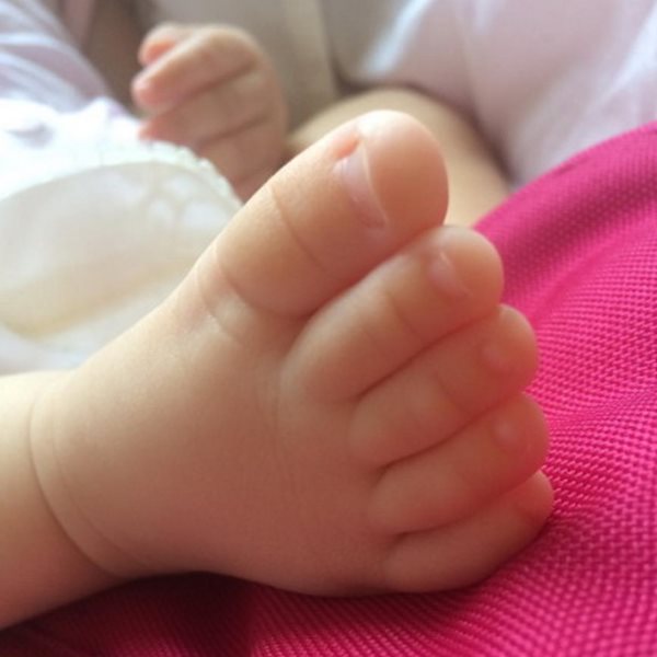 Ο Έλληνας ηθοποιός δημοσίευσε φωτογραφία του νεογέννητου!