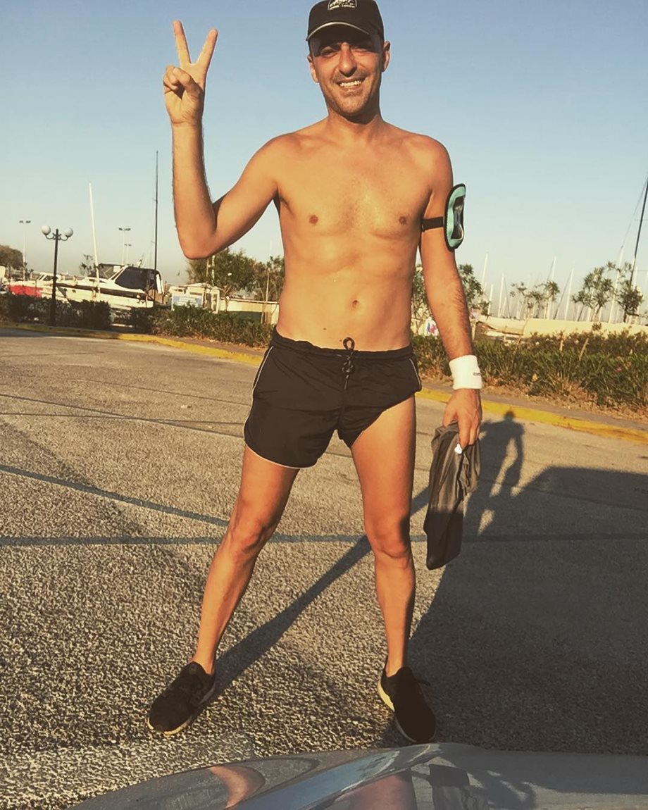 Ο Θανάσης Αλευράς κάνει γυμνισμό! Η φωτογραφία στο Instagram