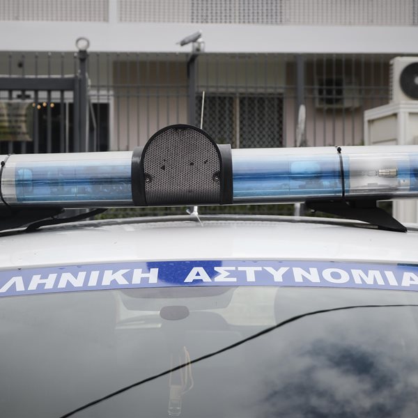 Στο Αστυνομικό Τμήμα γνωστή Ελληνίδα καλλονή: Καταγγέλλει τον σύντροφό της για βιασμό