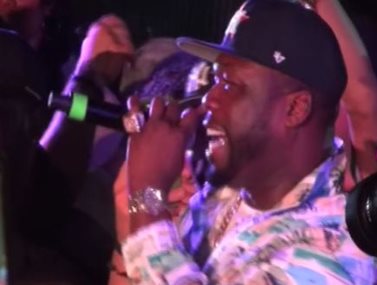 50 Cent: Ξεσήκωσε την Μύκονο με την live εμφάνισή του σε γνωστό μαγαζί του νησιού 