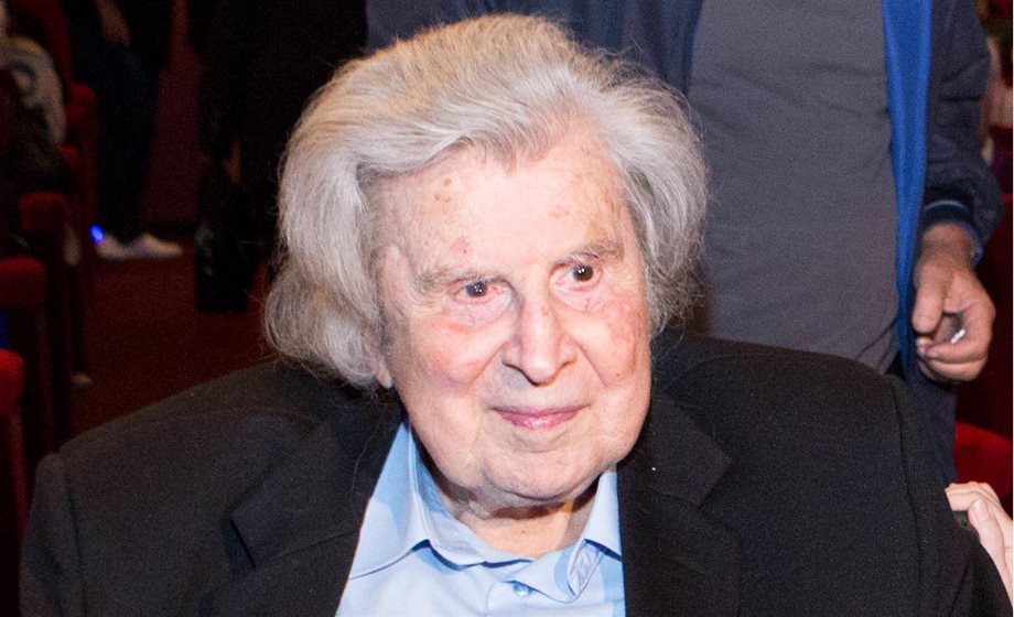 Δείτε σπάνια φωτογραφία της 93χρονης συζύγου του Μίκη Θεοδωράκη