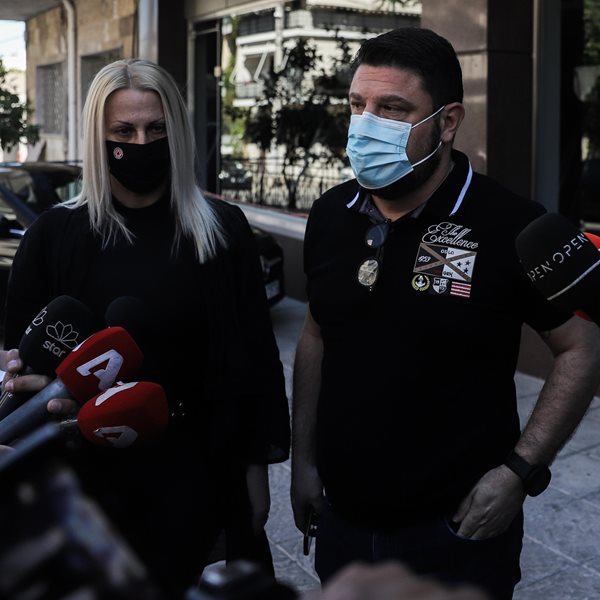 Νίκος Χαρδαλιάς: Δημοσίευσε βίντεο από την στιγμή της επίθεσης στο μαγαζί της συζύγου του