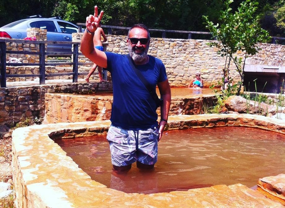 Γρηγόρης Γκουντάρας: Έκανε το πρώτο μπάνιο για το καλοκαίρι!