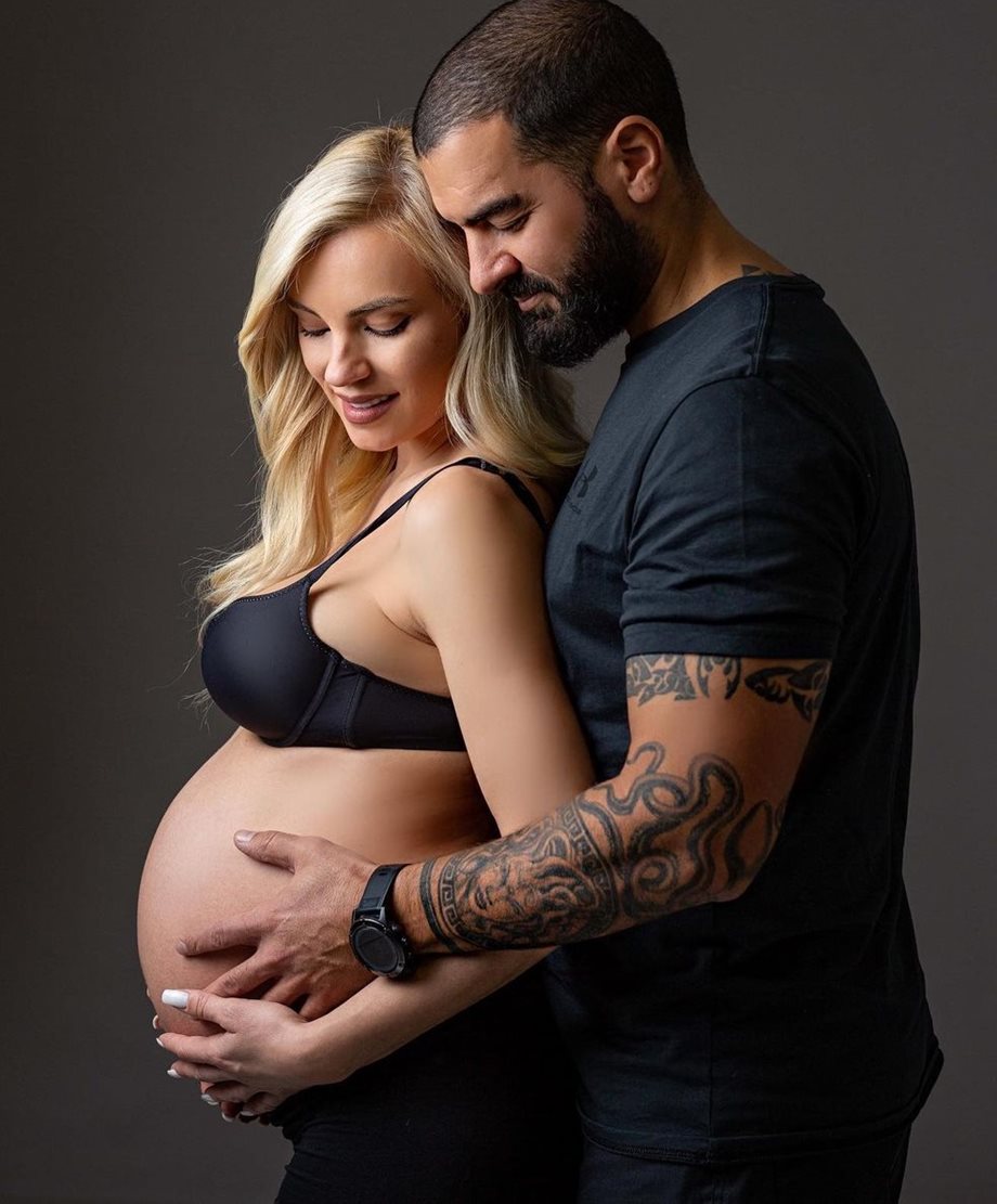 Τζούλια Νόβα: Τα κιλά που έχει πάρει στον 9ο μήνα της εγκυμοσύνης της και η απόφαση να γεννήσει φυσιολογικά