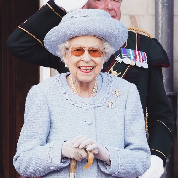 Βασίλισσα Ελισάβετ: Ανησυχία για την υγεία της - Η ανακοίνωση του Παλατιού