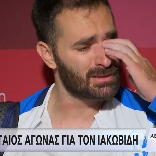 Συγκλόνισε ο Θοδωρής Ιακωβίδης: Ανακοίνωσε με δάκρυα στα μάτια την αποχώρηση του από την Άρση Βαρών