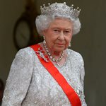 Βασίλισσα Ελισάβετ: Οι τελευταίες στιγμές πριν τον θάνατό της - Τα δύο πρόσωπα που βρέθηκαν στο πλευρό της