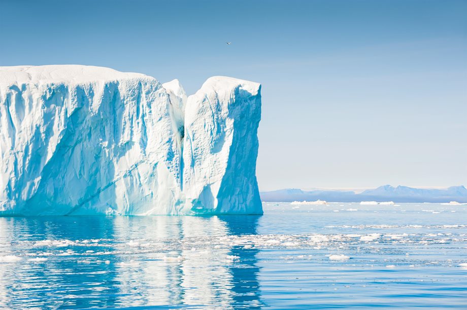 Τρόμος: Παγόβουνο 15 φορές στο μέγεθος του Παρισιού αποκολλήθηκε από την Ανταρκτική