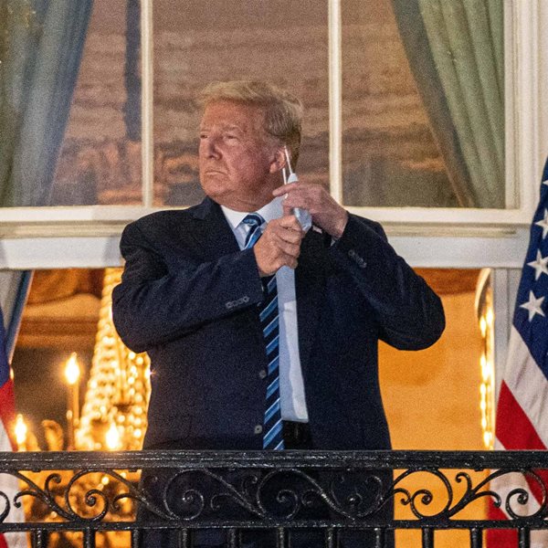 Ντόναλντ Τραμπ: Επέστρεψε στον Λευκό Οίκο και έβγαλε τη μάσκα - "Μη φοβάστε τον κορονοϊό" 