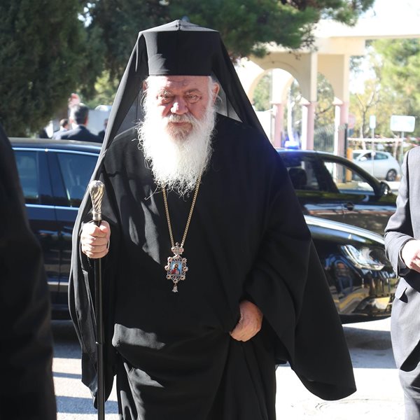 Αρχιεπίσκοπος Ιερώνυμος για Κιβωτό του Κόσμου: "Επέβαλα την απαγόρευση ιεροπραξιών στον πατέρα Αντώνιο"
