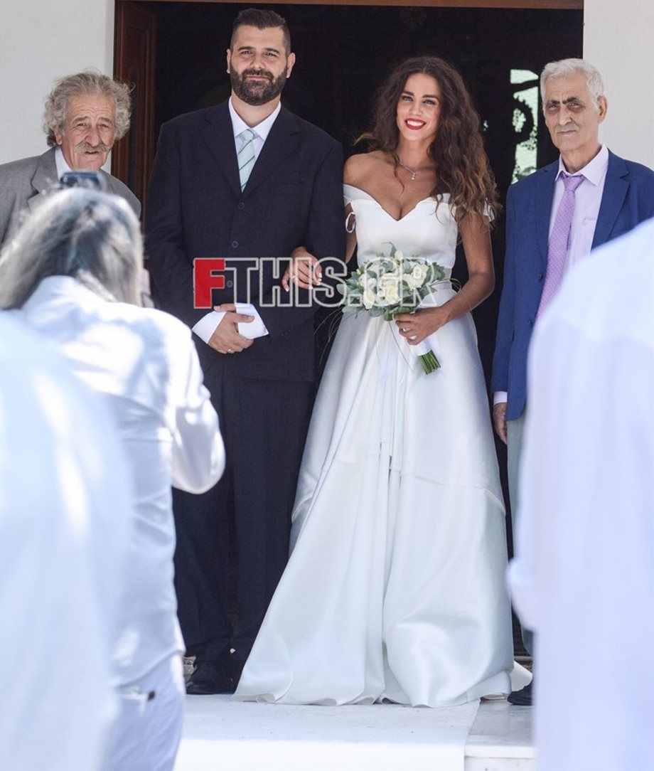 Κατερίνα Στικούδη & Βαγγέλης Σερίφης: Δείτε για πρώτη φορά την μπομπονιέρα του γάμου τους