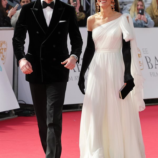 Βραβεία BAFTA 2023: Αυτοί είναι οι μεγάλοι νικητές - Εκθαμβωτικοί Κέιτ Μίντλετον και πρίγκιπας Ουίλιαμ