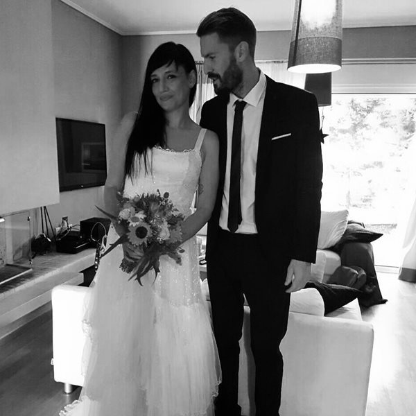 Αθηναΐς Νέγκα: Χώρισε από τον σύζυγό της και το ανακοίνωσε μέσω Instagram - Η μακροσκελής ανάρτηση