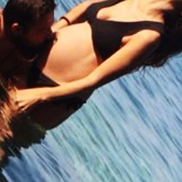 Η Ελληνίδα ηθοποιός θα γίνει μανούλα για δεύτερη φορά: Η τρυφερή φωτογραφία με τον σύζυγό της από την παραλία!