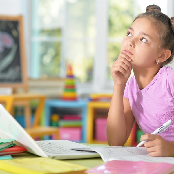 Συμβουλές που θα κάνουν το παιδί σας να διαβάζει με όρεξη!