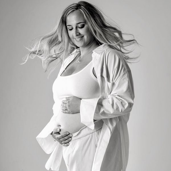 Κλέλια Πανταζή: Οι φωτογραφίες και η εξομολόγηση για τις αλλαγές στο σώμα της 40 μέρες μετά τον τοκετό