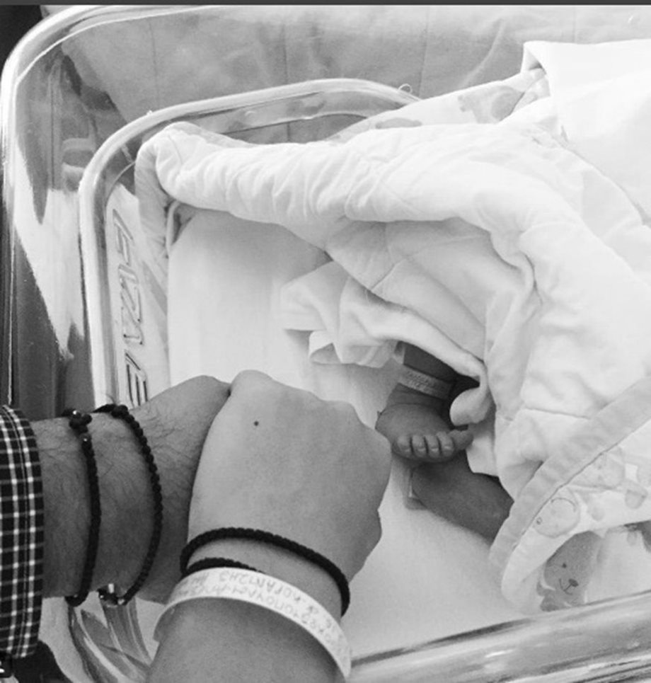  Βασίλης Σταθοκωστόπουλος: Η πρώτη φωτογραφία του νεογέννητου γιου του