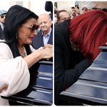 Κηδεία Μάρθας Καραγιάννη: Σπάραξαν πάνω από το φέρετρο της η Ζωζώ Σαπουντζάκη και η Ντόρα Δούμα