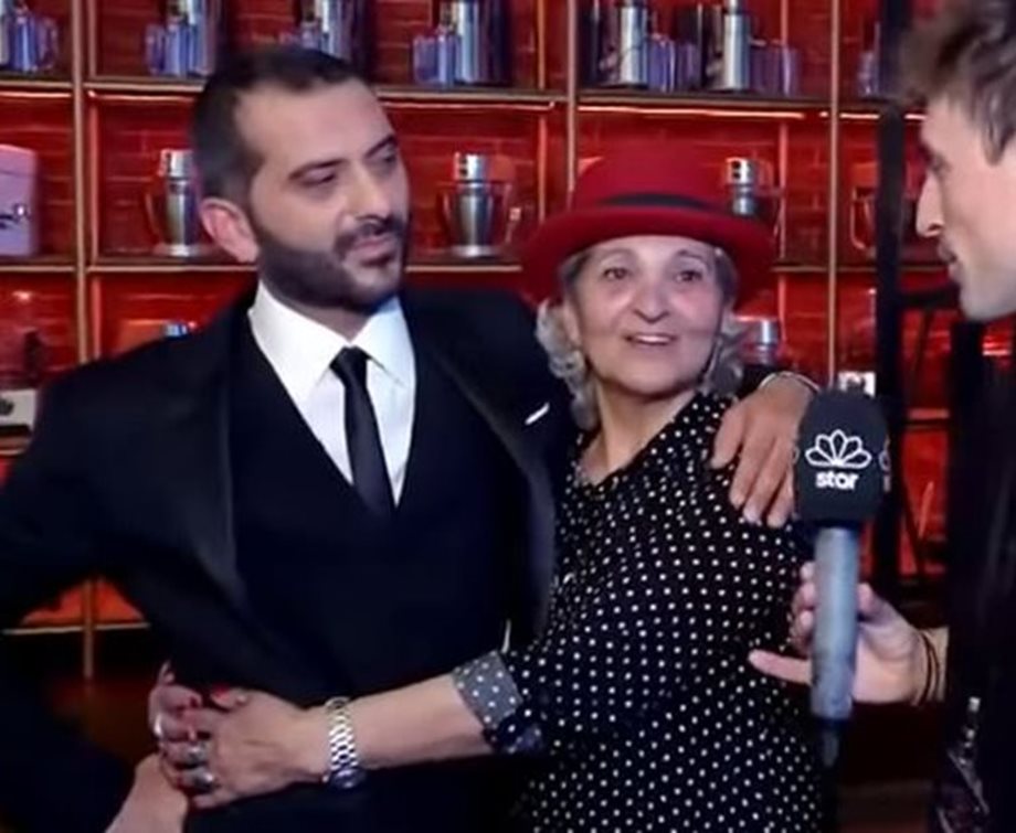 Λεωνίδας Κουτσόπουλος: Έκανε εκπομπή με καλεσμένη στο... στούντιο τη μητέρα του