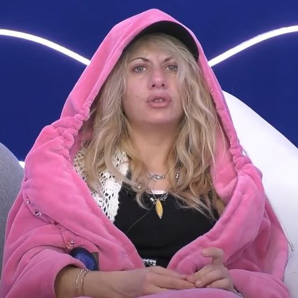 Big Brother: Όταν η Άννα Μαρία Ψυχαράκη χόρευε πάνω στη μπάρα με μαγιό στη Μύκονο (βίντεο)