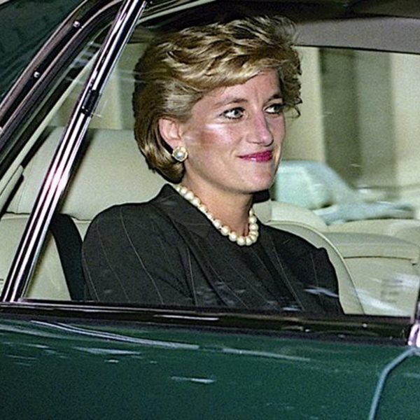 Lady Kitty Spencer: Η ανιψιά της πριγκίπισσας Diana παντρεύτηκε τον δισεκατομμυριούχο σύντροφό της