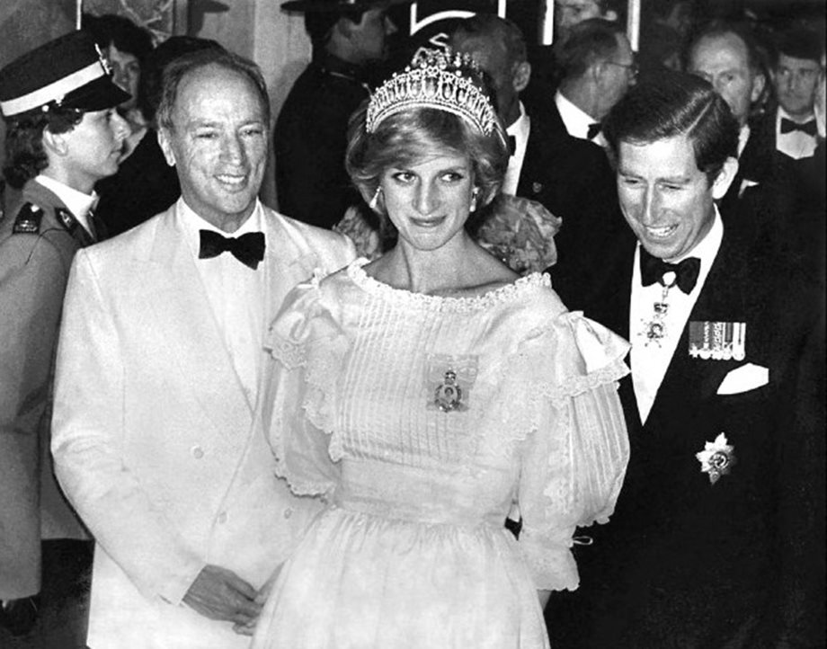 Πρίγκιπας Kάρολος: Γιατί δεν θα παρευρεθεί στα αποκαλυπτήρια του αγάλματος της Πριγκίπισσας Νταϊάνα;