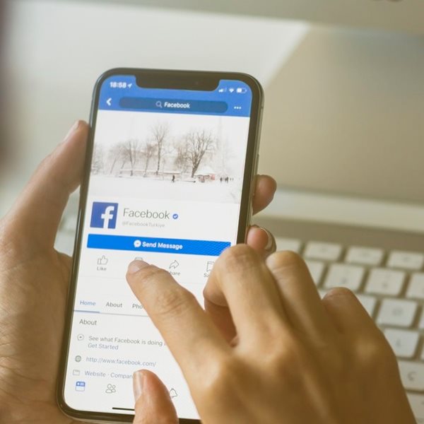 Facebook: Η ανακοίνωση για τη δυσλειτουργία του μέσου κοινωνικής δικτύωσης 