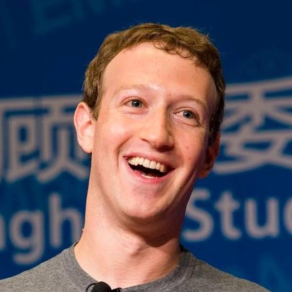 Μαρκ Ζούκερμπεργκ: Στην Ακρόπολη ο ιδρυτής του Facebook!