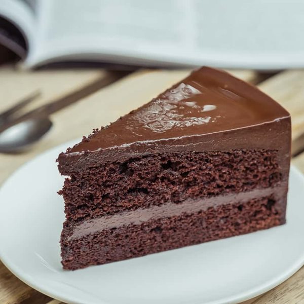 Συνταγή για το πιο νόστιμο και ελαφρύ Smooth Chocolate Cake δίχως ζάχαρη!