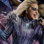 Lady Gaga: Η εντυπωσιακή εμφάνισή της στο ημίχρονο του Super Bowl