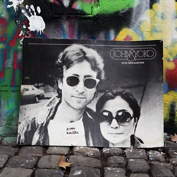 John Lenon - Yoko Ono: Μία αγάπη που γίνεται ταινία!