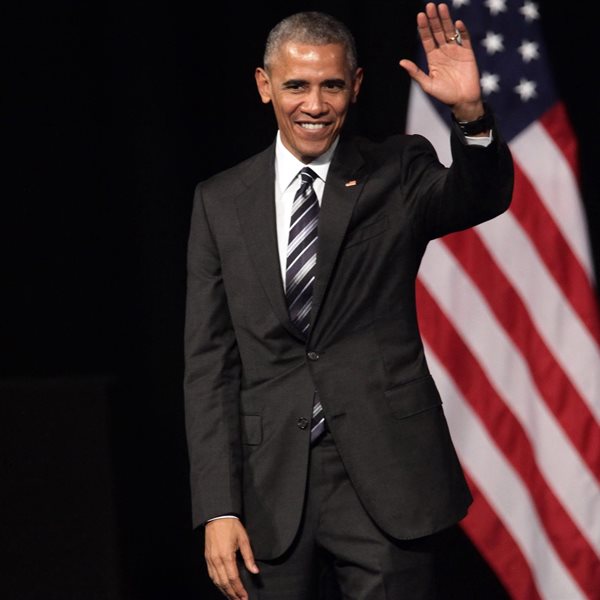 Barack Obama: 10 αστείες στιγμές του που θα μας μείνουν αξέχαστες