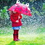 “Μαμά, βρέχει!” - 10 πράγματα που μπορείτε να κάνετε με τα παιδιά μια βροχερή μέρα