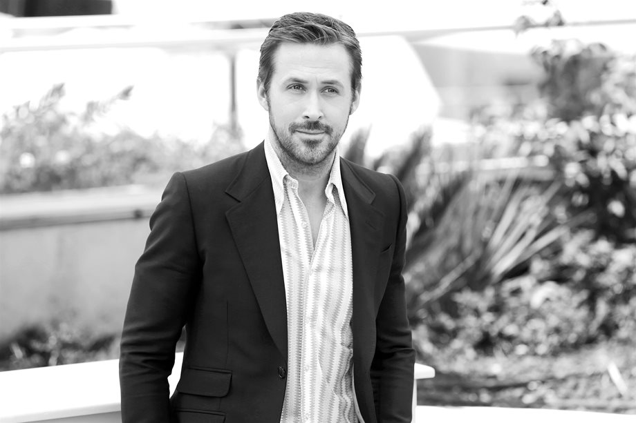 Ryan Gosling: Στον φακό ποιου παρουσιαστή ποζάρει ο διάσημος ηθοποιός; 