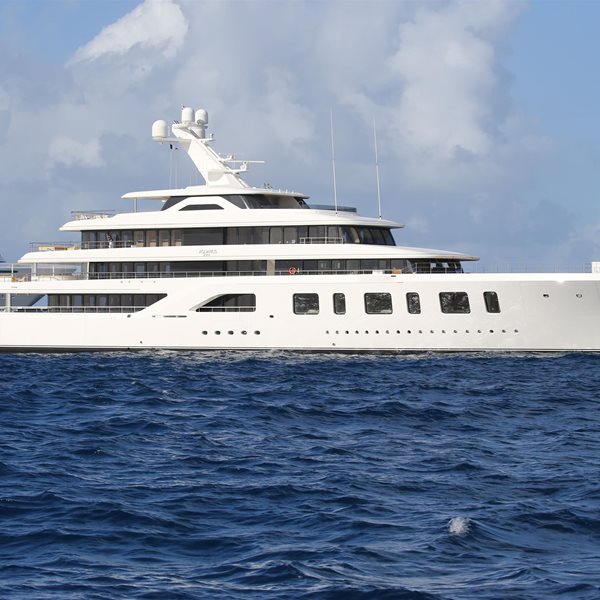 Quiz για δυνατούς λύτες: Σε ποια πασίγνωστη καλλονή ανήκει το υπέροχο αυτό yacht; 