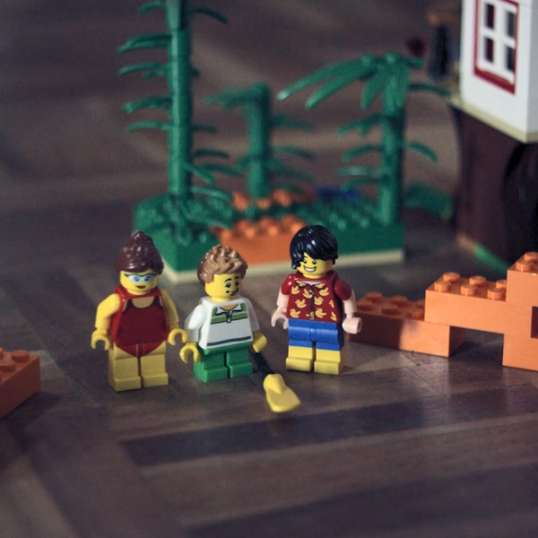 Η LEGO® προσκαλεί τους γονείς να χτίσουν… όμορφες αναμνήσεις!