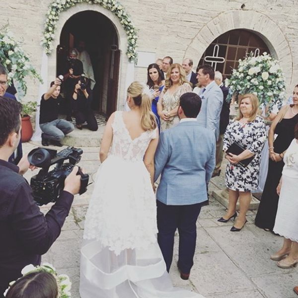 Παραμυθένιος γάμος στην ελληνική showbiz!