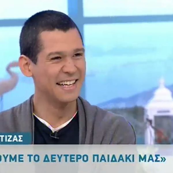 Ο Σωτήρης Κοντιζάς ανακοίνωσε on air τη δεύτερη εγκυμοσύνη της συζύγου του, λίγο πριν την πρεμιέρα του MasterChef