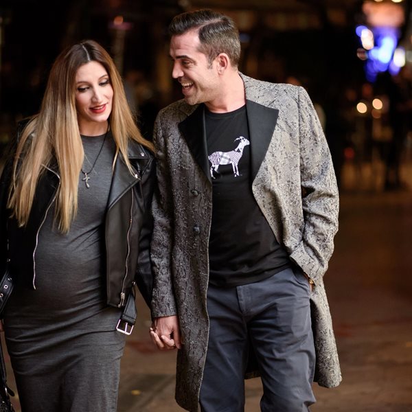 Στέφανος Κωνσταντινίδης: Βραδινή έξοδος με την εγκυμονούσα σύζυγό του, Μαρία Δήμου!