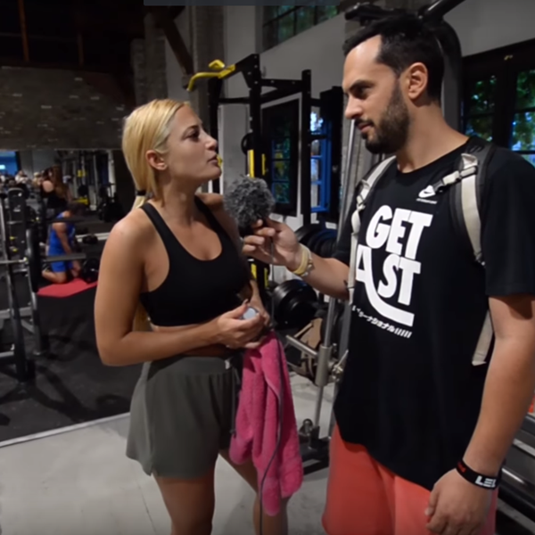Ο Χρήστος Ανθόπουλος "τσάκωσε" την Ιωάννα Τούνη στο γυμναστήριο και την... ανέκρινε!