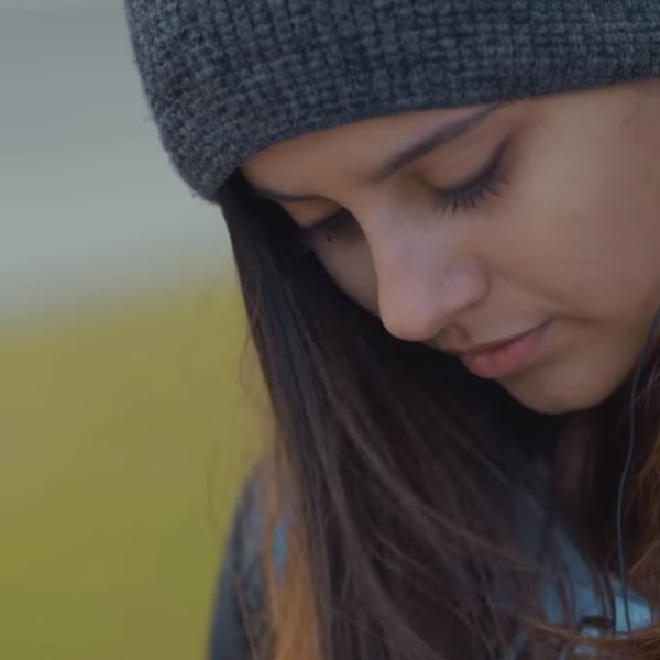 "Say No": Το βίντεο της ΕΛΑΣ με αληθινές ιστορίες παιδιών που δέχθηκαν διαδικτυακό σεξουαλικό εκβιασμό κάνει εκατομμύρια views!