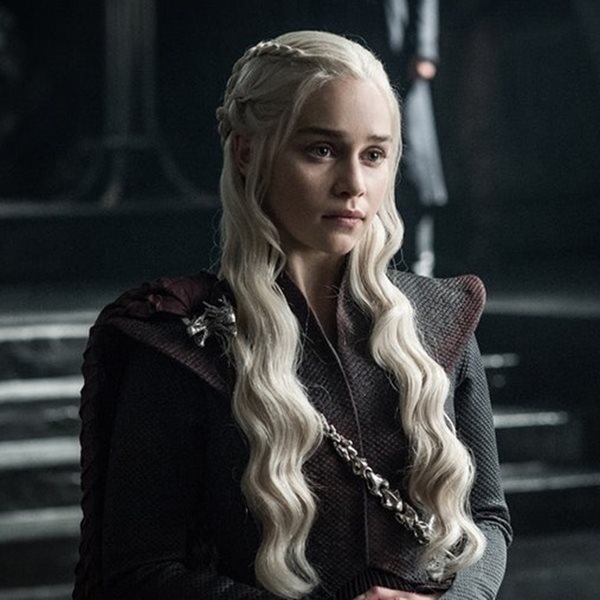 Emilia Clarke: Η αποκάλυψη για την πρώτη της γυμνή σκηνή στο "Game of Thrones"