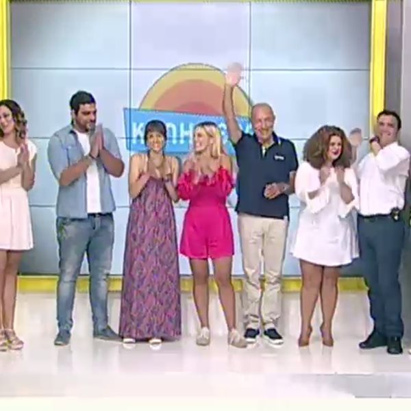 Ο Γιώργος Παπαδάκης έκανε φινάλε με το “Καλημέρα Ελλάδα”: Ο αποχαιρετισμός, το τραγούδι όλο νόημα και η μεγάλη υπόσχεση