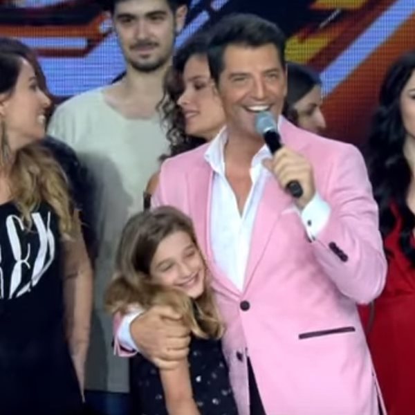 X-Factor: Στη σκηνή του τελικού με την κόρη του Αναστασία, ο Σάκης Ρουβάς