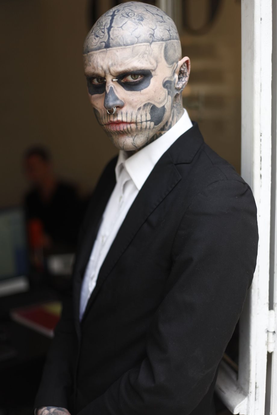 Zombie Boy: Αυτοκτόνησε το διάσημο μοντέλο που είχε καλύψει ολόκληρο το σώμα του με τατουάζ
